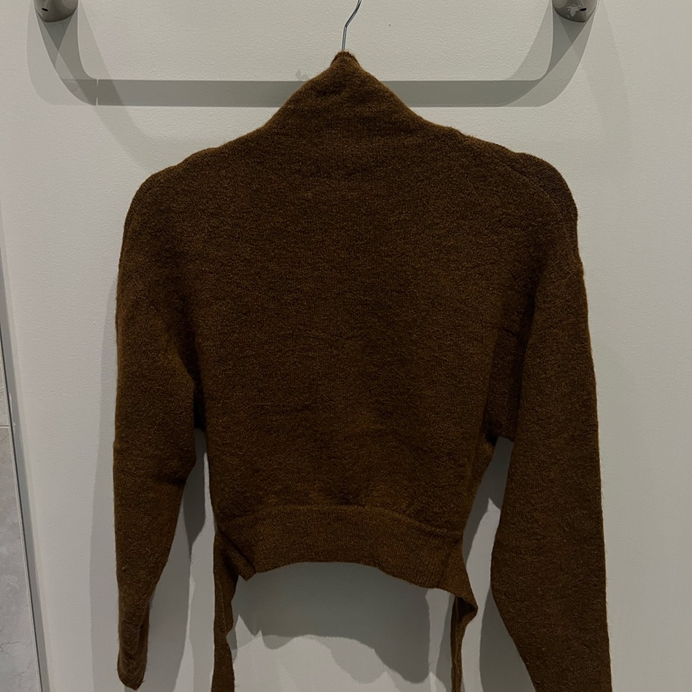 Aritzia (Wilfred) Brown Lorin Turtleneck Sweater - Picture 3 of 4
